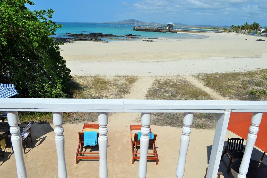 The Isabela Beach House Puerto Villamil Rum bild