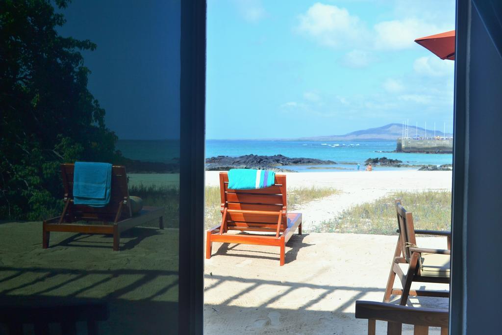 The Isabela Beach House Puerto Villamil Rum bild